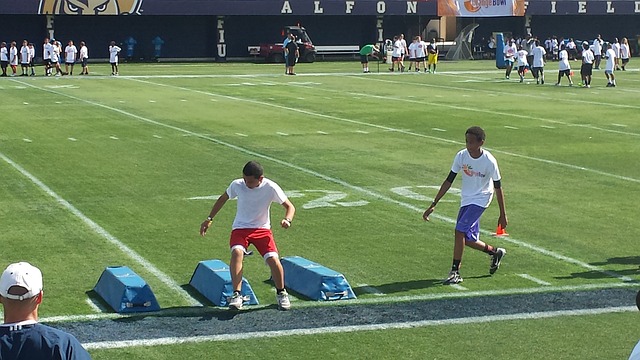 成了舆论关 成了舆论关